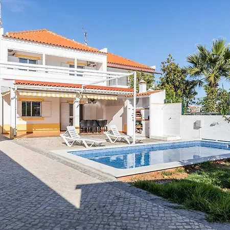 Moradia Rainbow By Algarvemanta